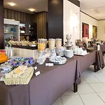 Hotel Western I Triangoli Infernetto