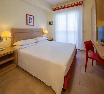 Hotel Western I Triangoli Infernetto