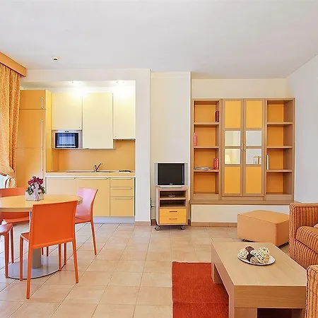 Western I Triangoli 4*