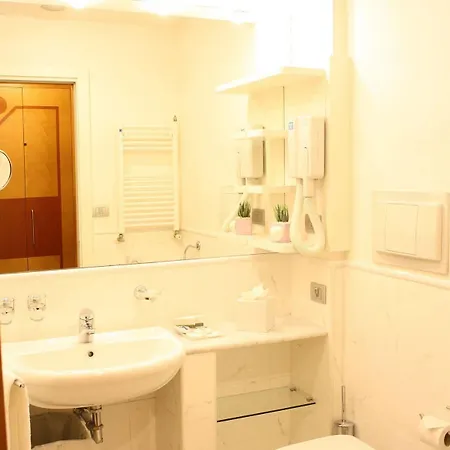 Hotel Western I Triangoli Infernetto