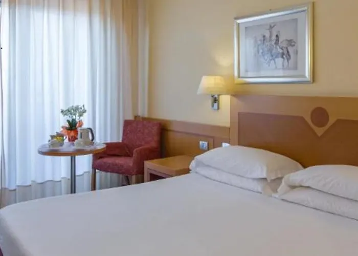 Western I Triangoli 4*