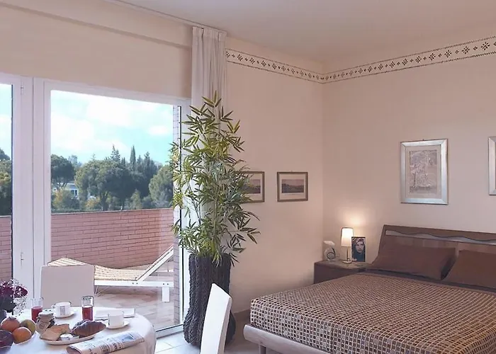 Western I Triangoli 4*