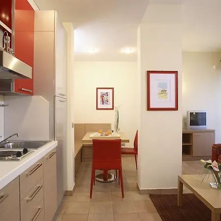 Otel Western I Triangoli Infernetto