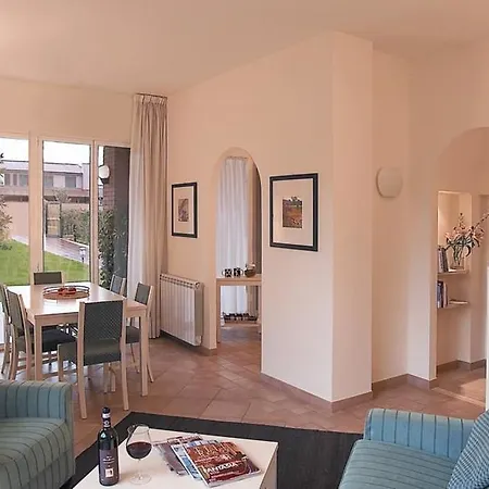 Western I Triangoli Otel Infernetto